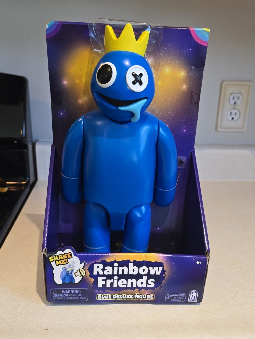 Rainbow Friends Blue Deluxe Figure